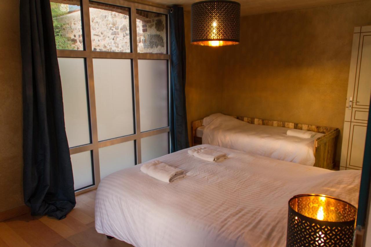 Le Puy Carmin - Chambre D'Hotes Avec Jacuzzi Bazoges-en-Paillers Ruang foto
